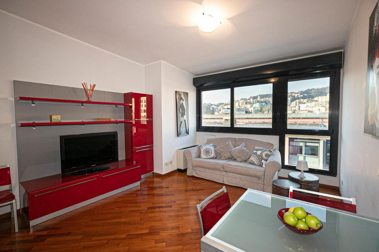 Real Italian Estate - Red Coral Apartment Genoa Bagian luar foto