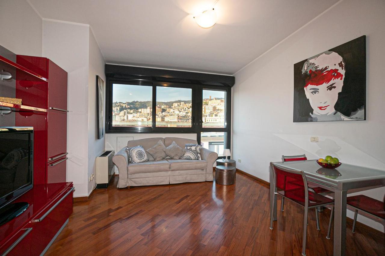 Real Italian Estate - Red Coral Apartment Genoa Bagian luar foto