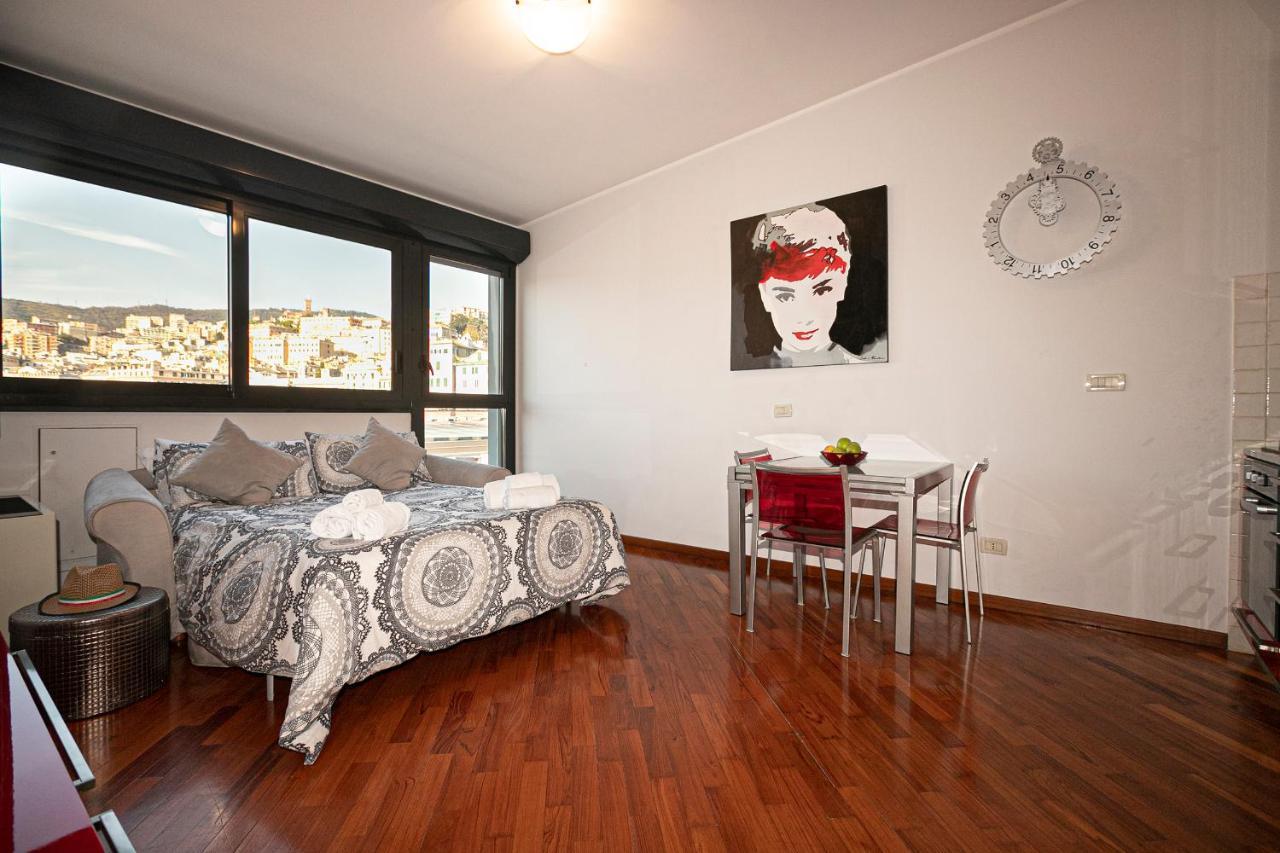 Real Italian Estate - Red Coral Apartment Genoa Bagian luar foto